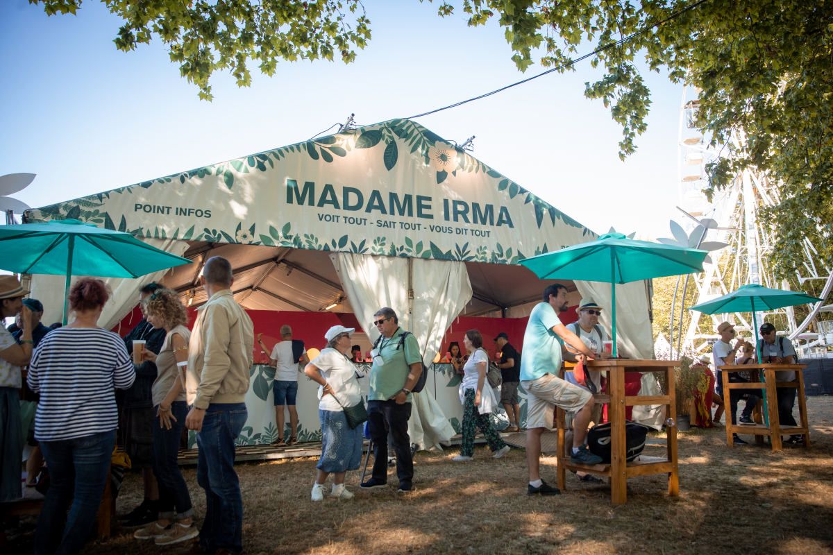 Madame Irma, le point info du Festival Beauregard